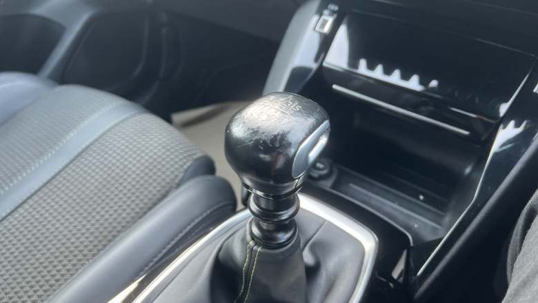 Peugeot 208 1.2 PureTech 100 GT 5dr Petrol Hatchback